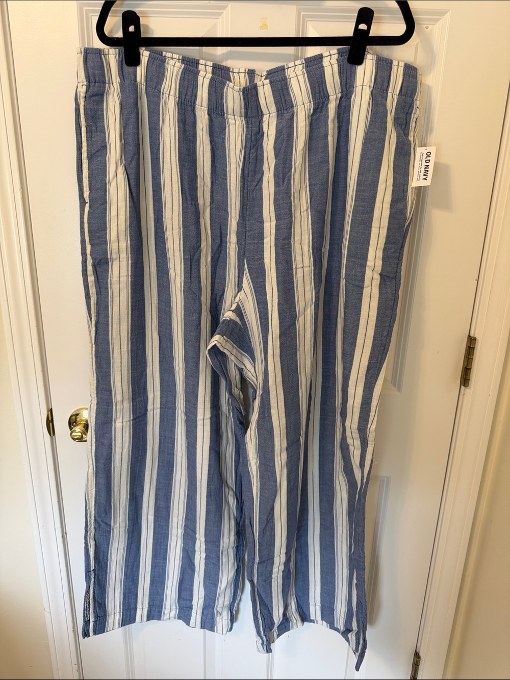Old Navy Blue and White Vertical-Stripe Wide Leg Pants 2X NWT